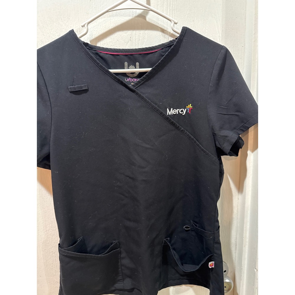 Urbane Mercy Logo Scrub Top Black V-Neck Short Sleeve Medical Uniform Small